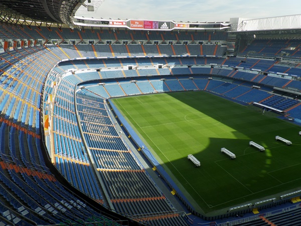 Estadio Santiago Bernabéu Stadium image